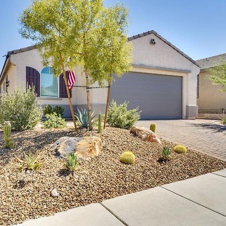 Home With Putting Green About 11 Mi To Las Vegas Strip Exterior photo